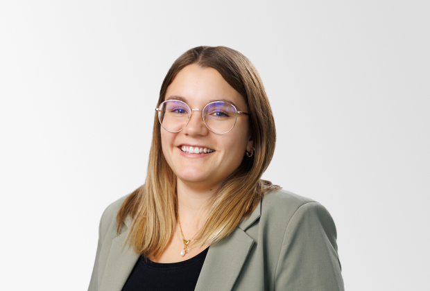 portrait-mitarbeitende-linda-frey-620x420